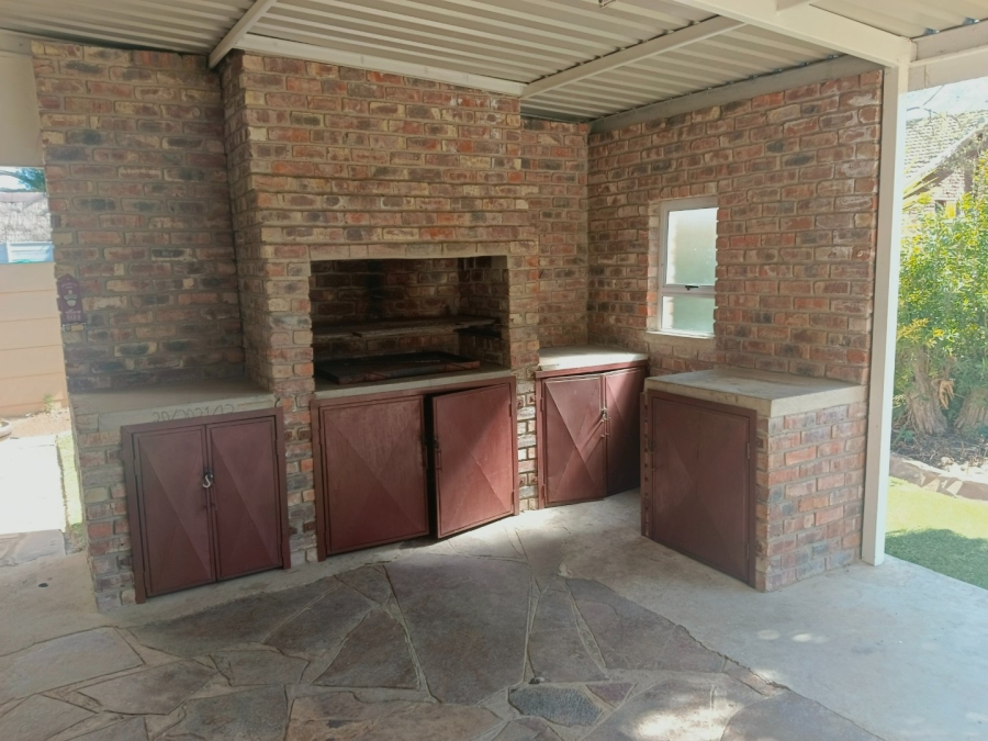 3 Bedroom Property for Sale in Riebeeckstad Free State